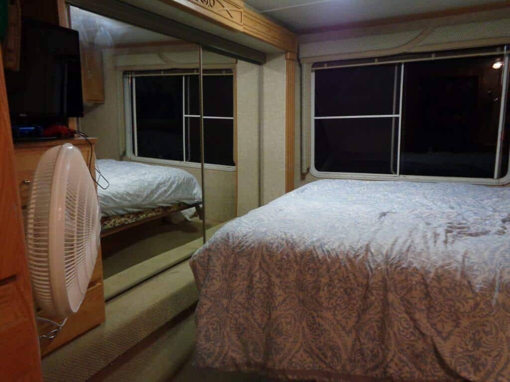 RV bedroom slide