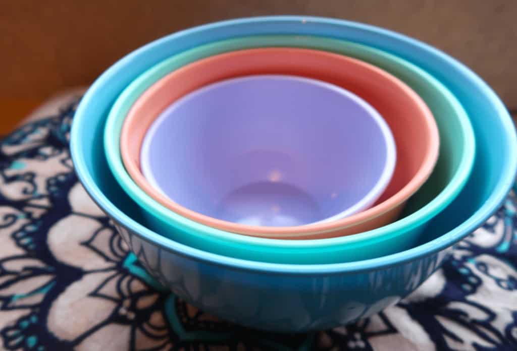 picture of nesting bowls to organize your rv